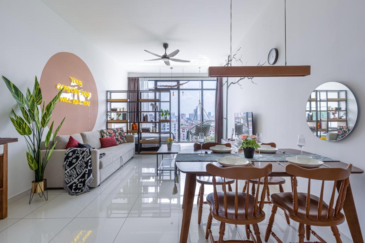 Beacon Executive Suites George Town Esterno foto