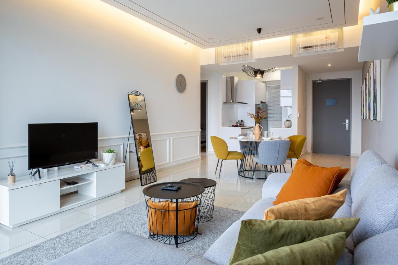 Beacon Executive Suites George Town Esterno foto