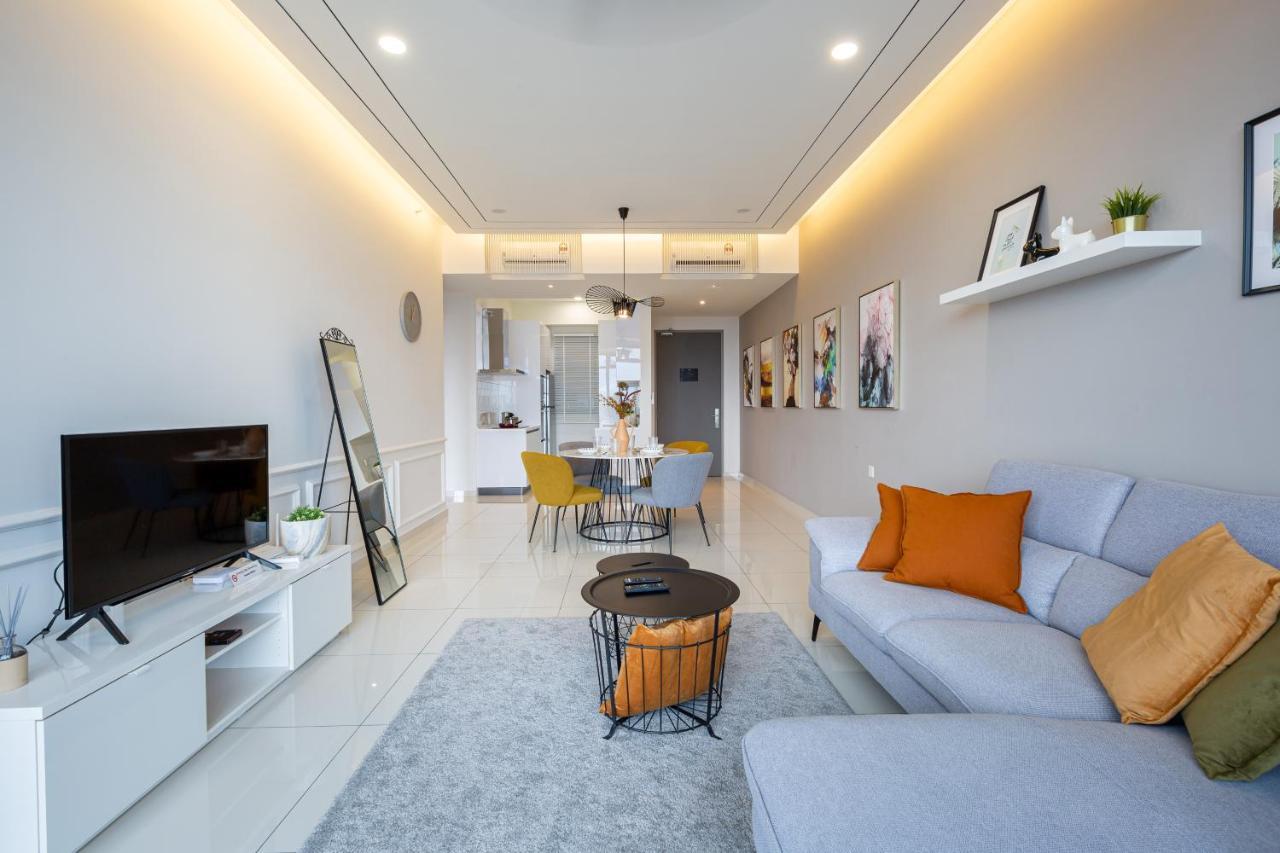 Beacon Executive Suites George Town Esterno foto